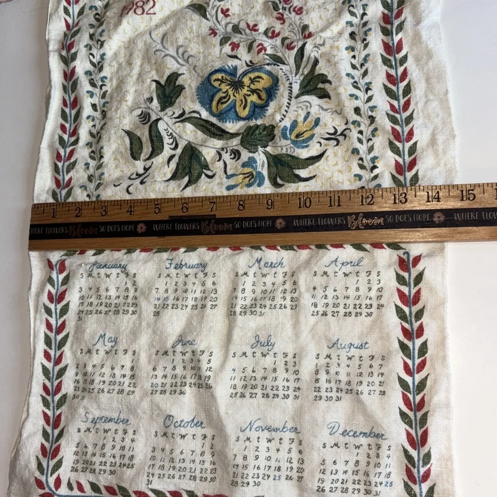 Lillian Vernon Calendar Hand Towel 1982 Linen 1982 Kitchen Calender vintage